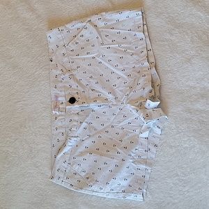 No Boundaries size 15 Short with Anchors